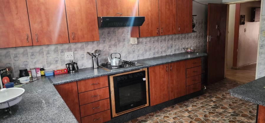 3 Bedroom Property for Sale in Vaalpark Free State